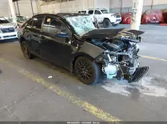 2T1BURHE7JC992498 2018 TOYOTA COROLLA