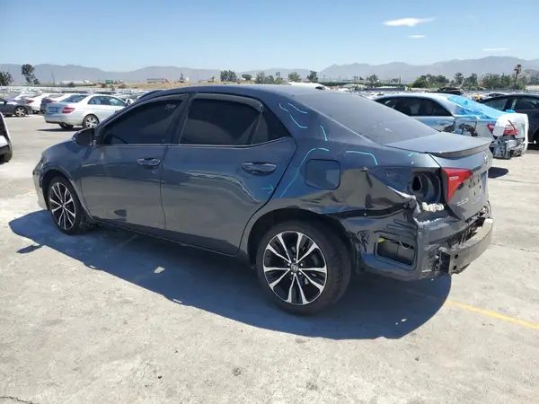 2T1BURHE7JC992646 2018 TOYOTA COROLLA - Image 2