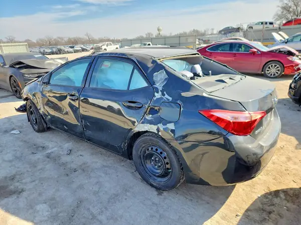2T1BURHE7JC993781 2018 TOYOTA COROLLA - Image 2