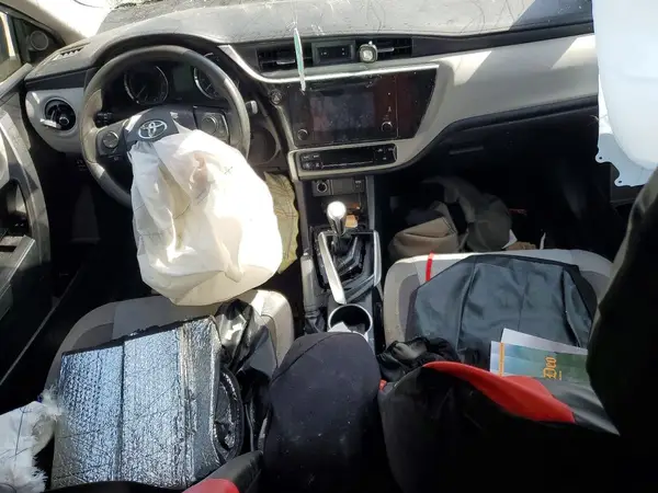 2T1BURHE7JC997524 2018 TOYOTA COROLLA - Image 8