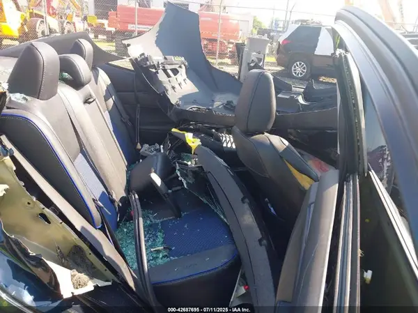 2T1BURHE7KC132330 2019 TOYOTA COROLLA - Image 8