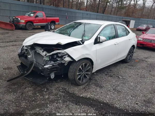 2T1BURHE7KC138564 2019 TOYOTA COROLLA - Image 2