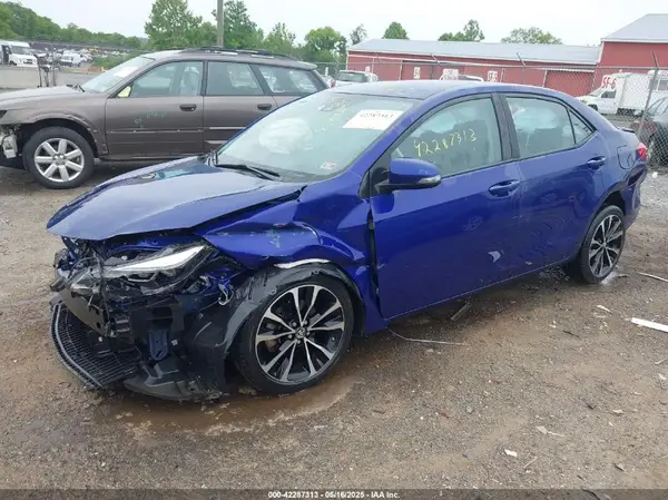 2T1BURHE7KC139584 2019 TOYOTA COROLLA - Image 2