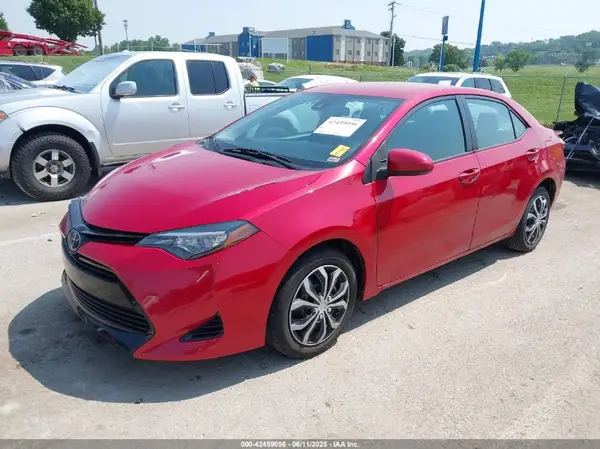 2T1BURHE7KC143909 2019 TOYOTA COROLLA - Image 2