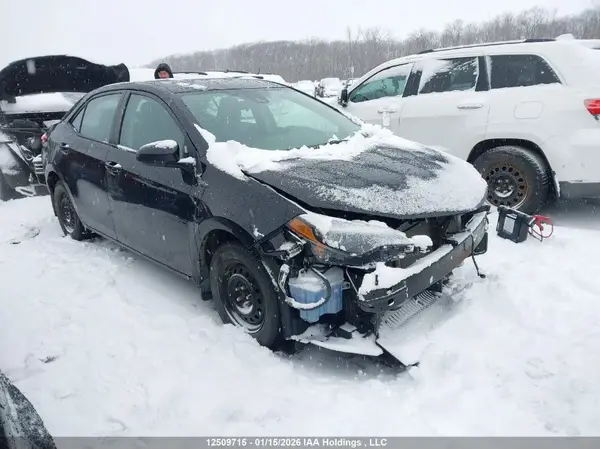 2T1BURHE7KC145627 2019 TOYOTA COROLLA - Image 1