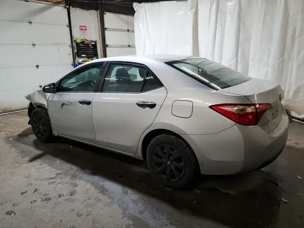 2T1BURHE7KC154649 2019 TOYOTA COROLLA - Image 2