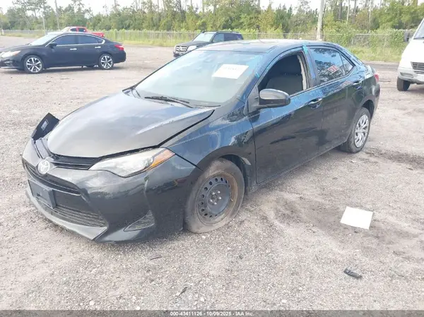 2T1BURHE7KC161312 2019 TOYOTA COROLLA - Image 2