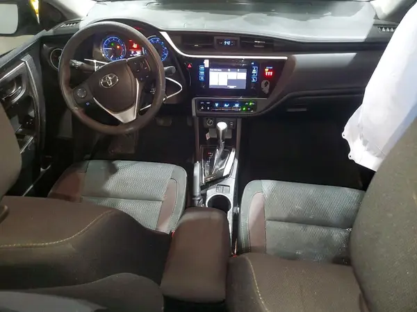 2T1BURHE7KC166218 2019 TOYOTA COROLLA - Image 8