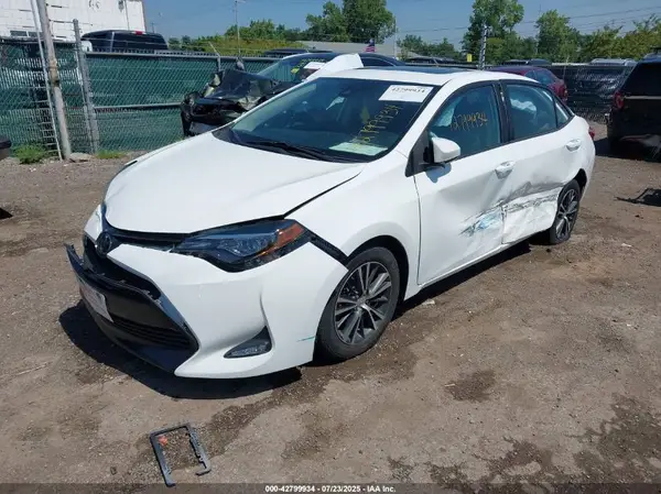 2T1BURHE7KC169748 2019 TOYOTA COROLLA - Image 2