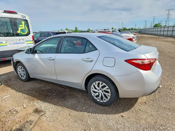 2T1BURHE7KC175985 2019 TOYOTA COROLLA - Image 2
