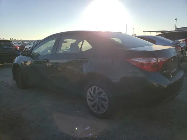 2T1BURHE7KC179552 2019 TOYOTA COROLLA - Image 2