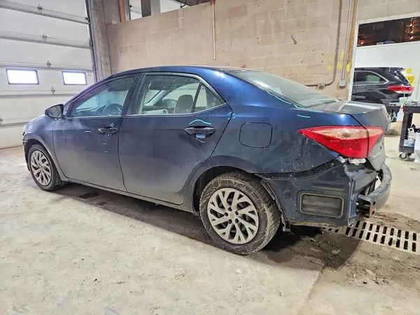 2T1BURHE7KC184640 2019 TOYOTA COROLLA - Image 2
