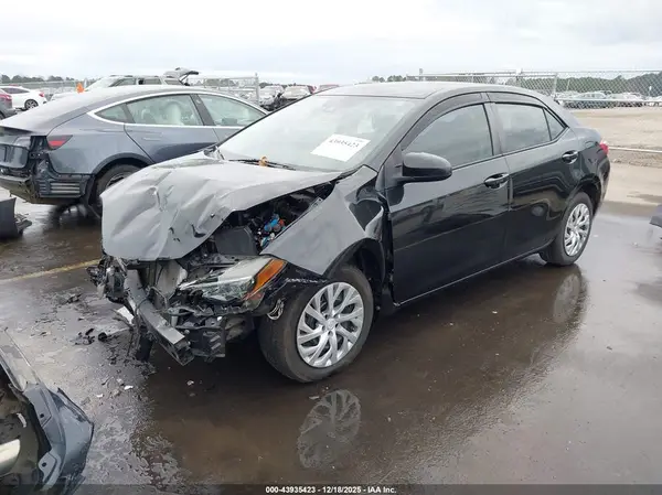 2T1BURHE7KC208001 2019 TOYOTA COROLLA - Image 2