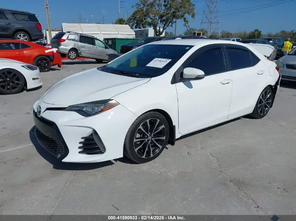 2T1BURHE7KC208113 2019 TOYOTA COROLLA - Image 2