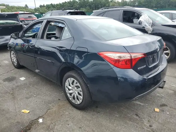 2T1BURHE7KC210332 2019 TOYOTA COROLLA - Image 2