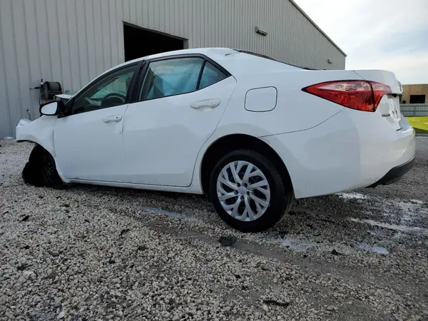 2T1BURHE7KC215627 2019 TOYOTA COROLLA - Image 2