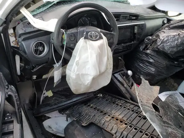 2T1BURHE7KC215627 2019 TOYOTA COROLLA - Image 8