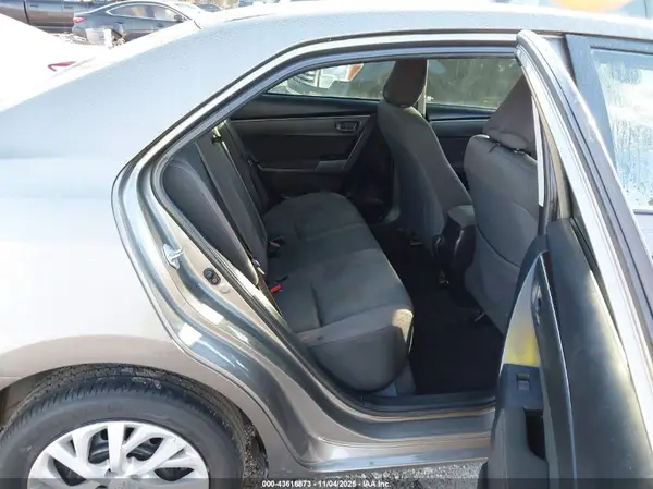 2T1BURHE7KC217104 2019 TOYOTA COROLLA - Image 8
