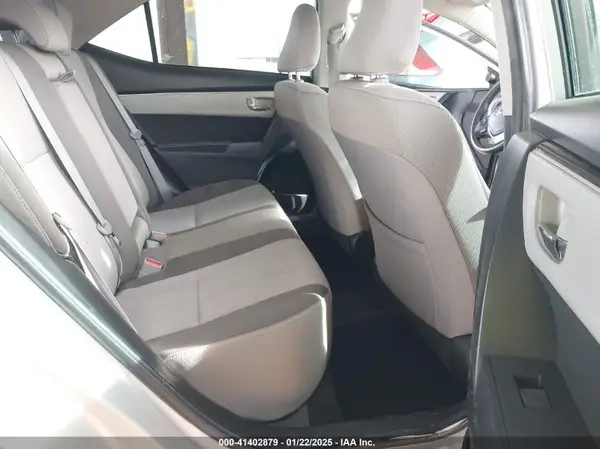 2T1BURHE7KC220875 2019 TOYOTA COROLLA - Image 8