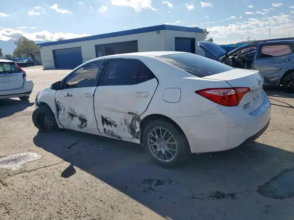 2T1BURHE7KC223260 2019 TOYOTA COROLLA - Image 2