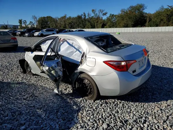 2T1BURHE7KC225767 2019 TOYOTA COROLLA - Image 2