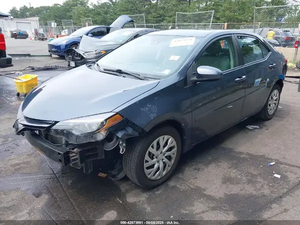 2T1BURHE7KC226515 2019 TOYOTA COROLLA - Image 2