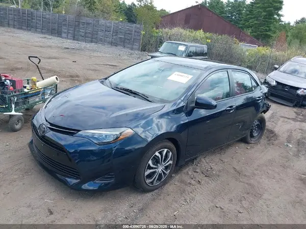 2T1BURHE7KC232766 2019 TOYOTA COROLLA - Image 2
