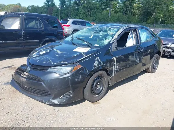 2T1BURHE7KC235814 2019 TOYOTA COROLLA - Image 2