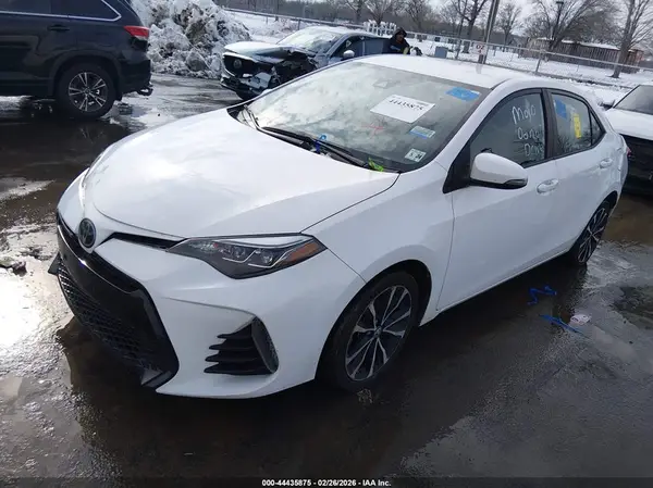 2T1BURHE7KC243055 2019 TOYOTA COROLLA - Image 2