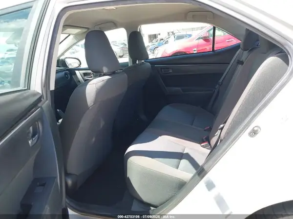 2T1BURHE7KC243377 2019 TOYOTA COROLLA - Image 8