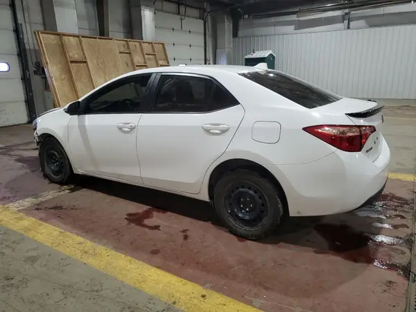 2T1BURHE7KC246117 2019 TOYOTA COROLLA - Image 2