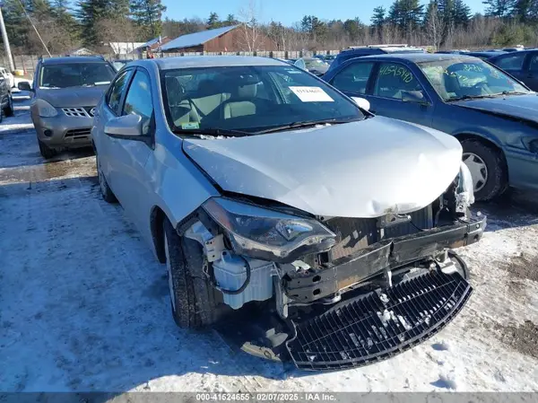 2T1BURHE8GC493640 2016 TOYOTA COROLLA - Image 1