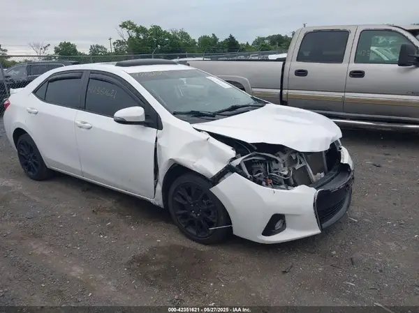 2T1BURHE8GC508797 2016 TOYOTA COROLLA - Image 1