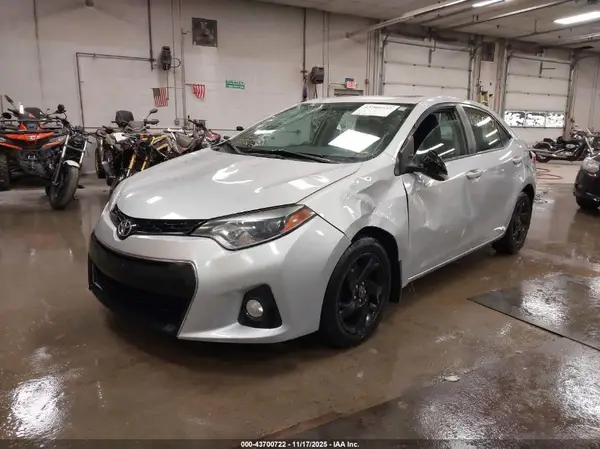 2T1BURHE8GC555294 2016 TOYOTA COROLLA - Image 2