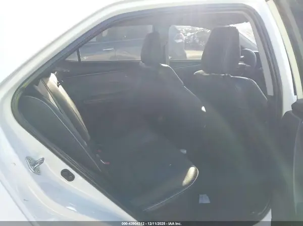 2T1BURHE8GC565517 2016 TOYOTA COROLLA - Image 8