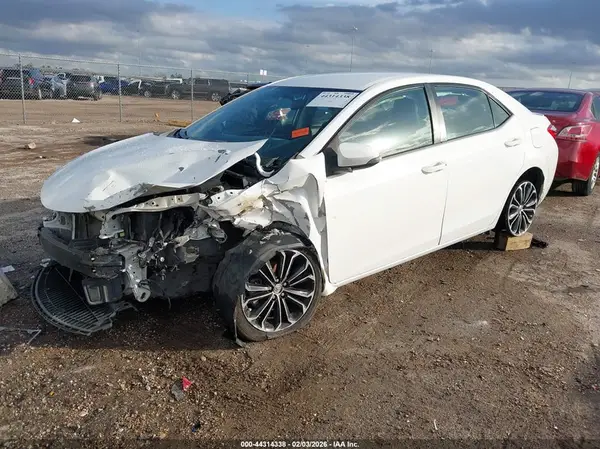 2T1BURHE8GC583998 2016 TOYOTA COROLLA - Image 2