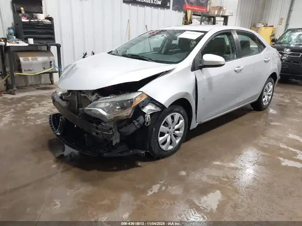 2T1BURHE8GC610035 2016 TOYOTA COROLLA - Image 2