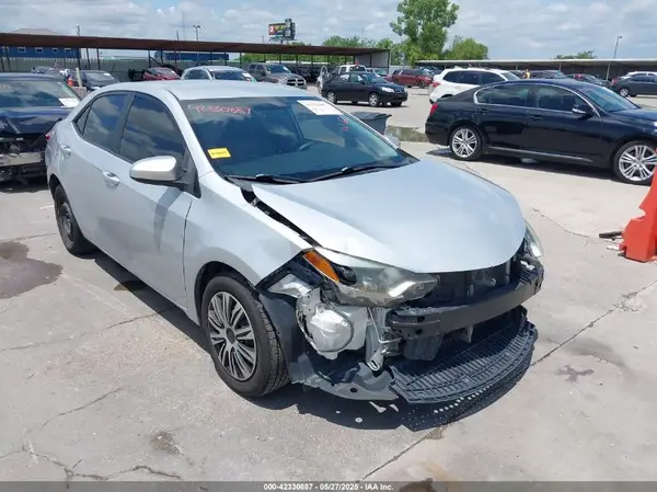 2T1BURHE8GC622511 2016 TOYOTA COROLLA - Image 1