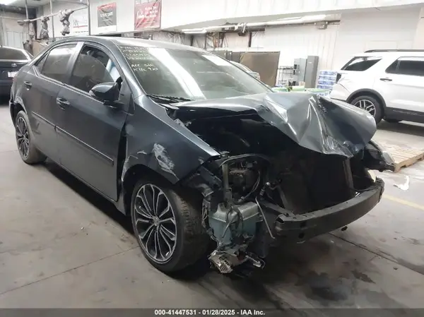 2T1BURHE8GC624758 2016 TOYOTA COROLLA - Image 1