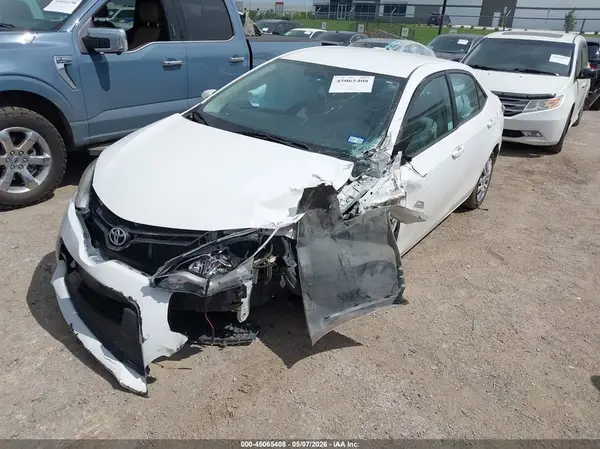 2T1BURHE8GC678609 2016 TOYOTA COROLLA - Image 2