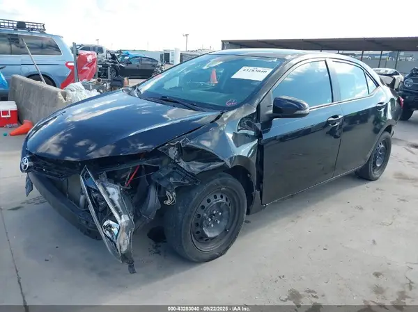 2T1BURHE8GC689612 2016 TOYOTA COROLLA - Image 2