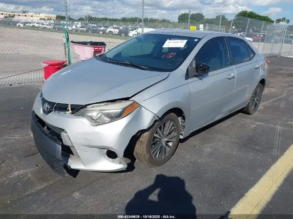 2T1BURHE8GC703122 2016 TOYOTA COROLLA - Image 2