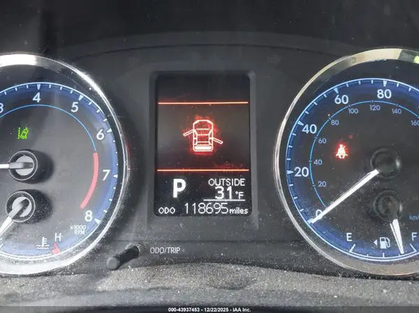 2T1BURHE8HC747283 2017 TOYOTA COROLLA - Image 6
