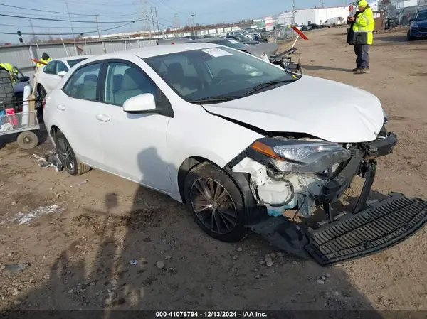 2T1BURHE8HC750359 2017 TOYOTA COROLLA - Image 1
