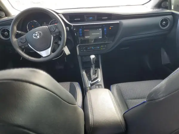 2T1BURHE8HC751785 2017 TOYOTA COROLLA - Image 8