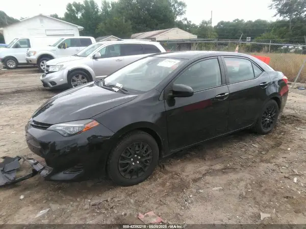2T1BURHE8HC754590 2017 TOYOTA COROLLA - Image 2
