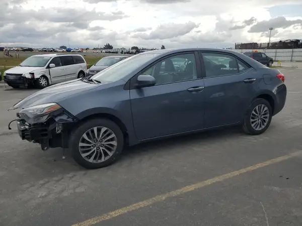 2T1BURHE8HC757635 2017 TOYOTA COROLLA - Image 1