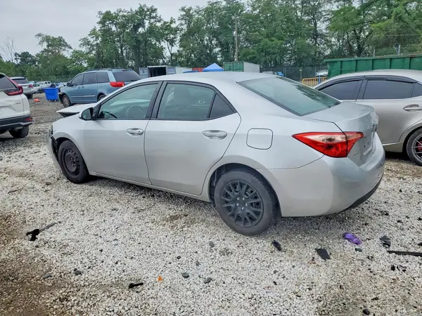 2T1BURHE8HC757747 2017 TOYOTA COROLLA - Image 2