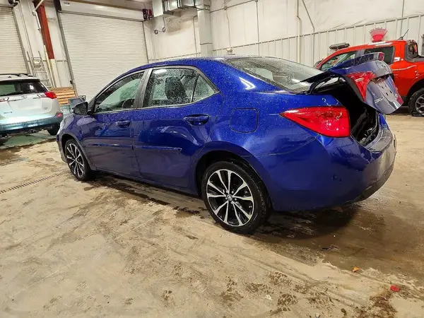 2T1BURHE8HC759594 2017 TOYOTA COROLLA - Image 2
