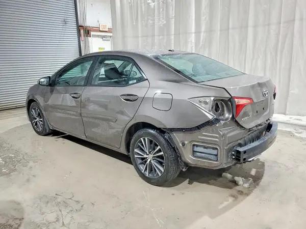 2T1BURHE8HC761121 2017 TOYOTA COROLLA - Image 2